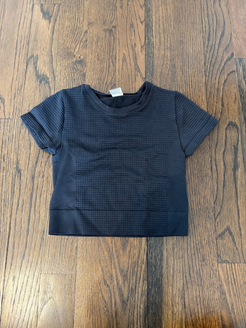 Activewear Black Textured Short Sleeve Top